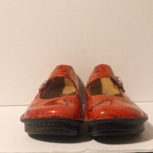 Alegria Women's Black and Pink Footwear